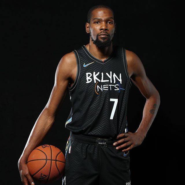 随着国内足 随着国内足